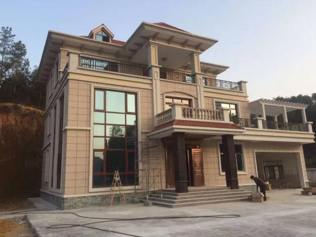 真石漆施工為什么會出現(xiàn)掉砂？